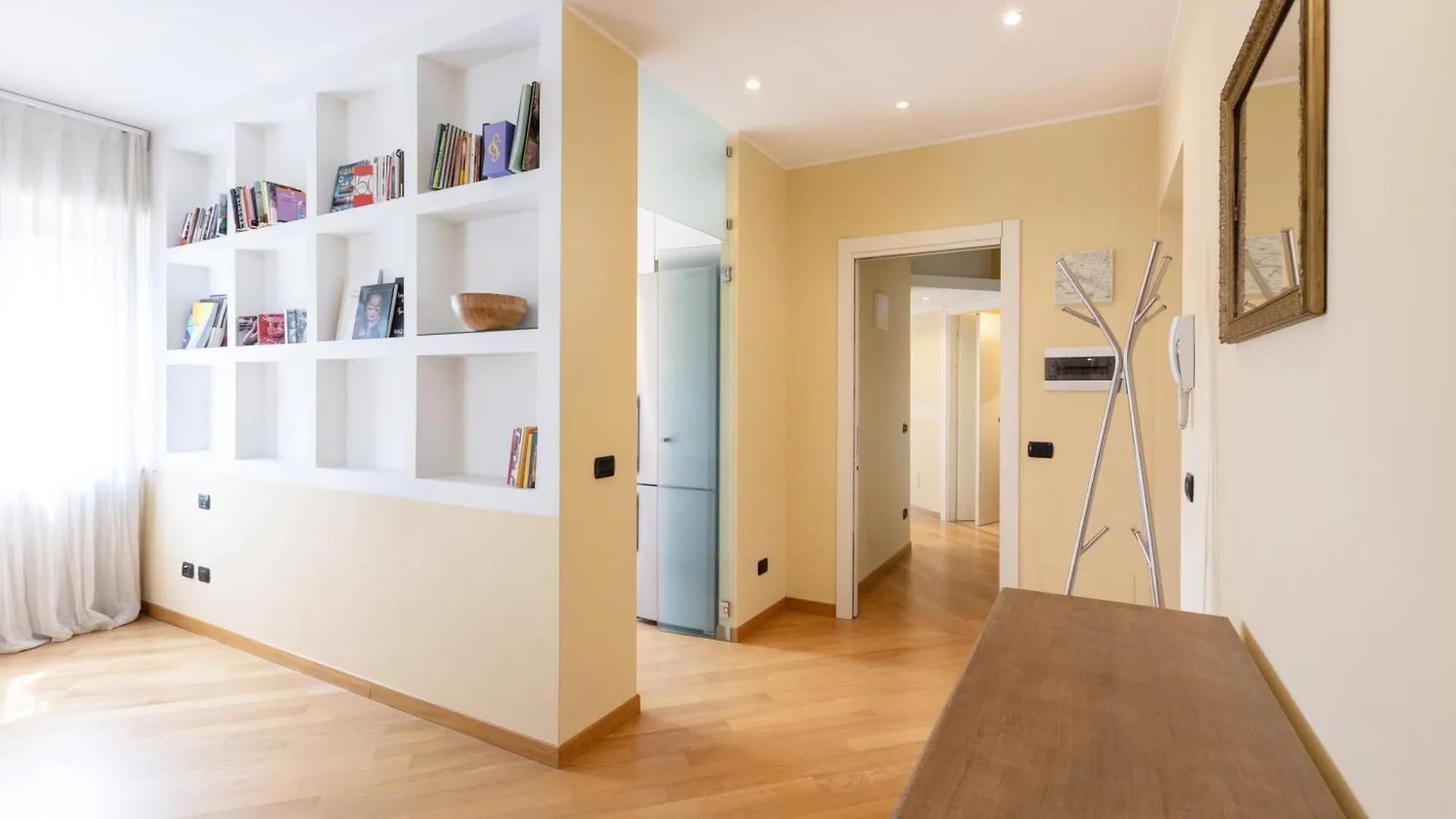 Apartment Spacious Two Bedrooms Solari Area - Mirable Pm Mailand